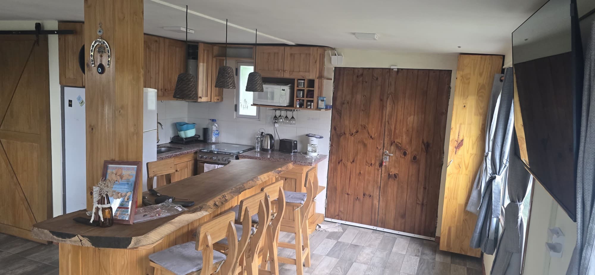 complejo de cabañas, vistas, montaña, turismo, inversión, rentable