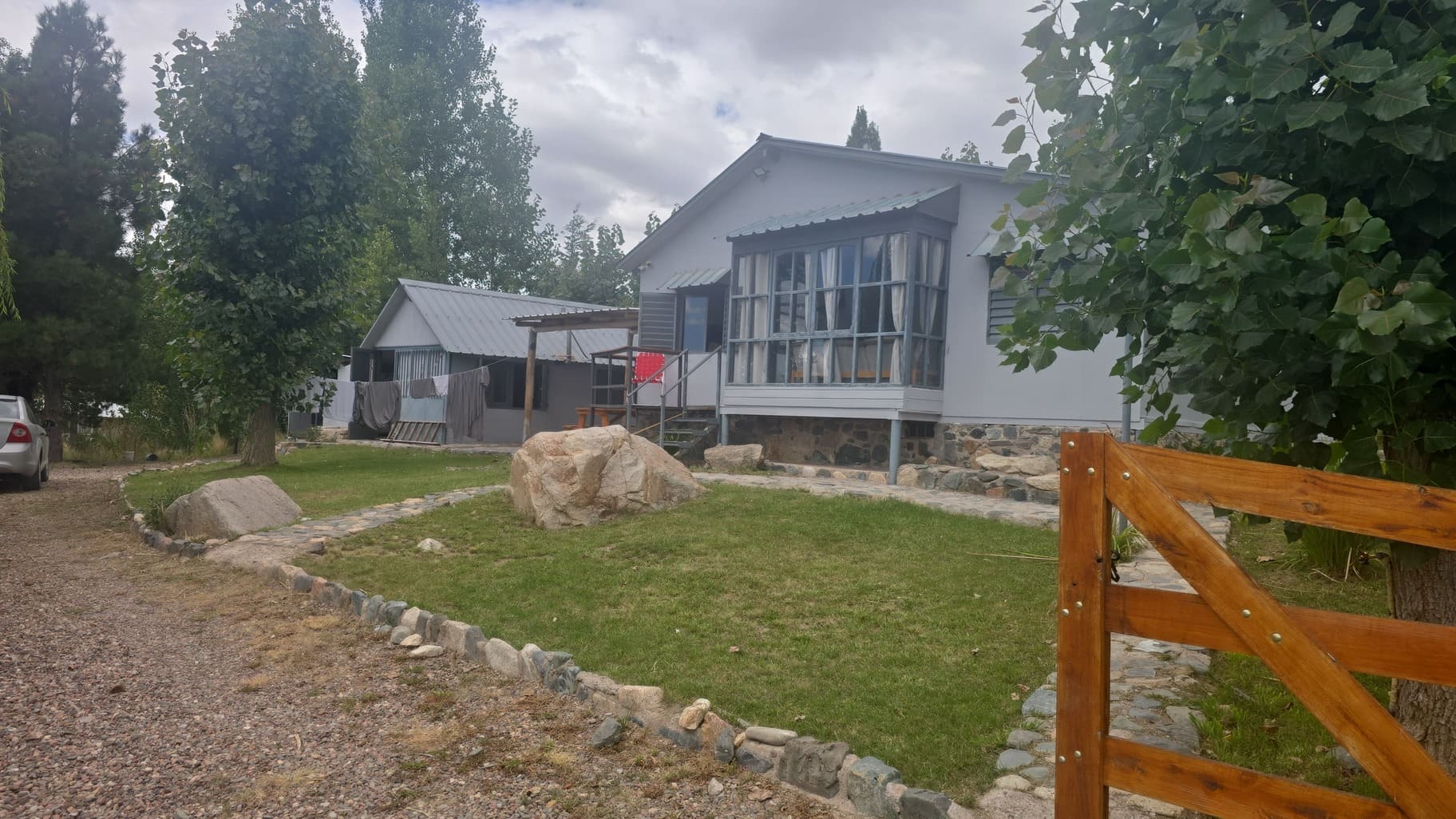 complejo de cabañas, vistas, montaña, turismo, inversión, rentable