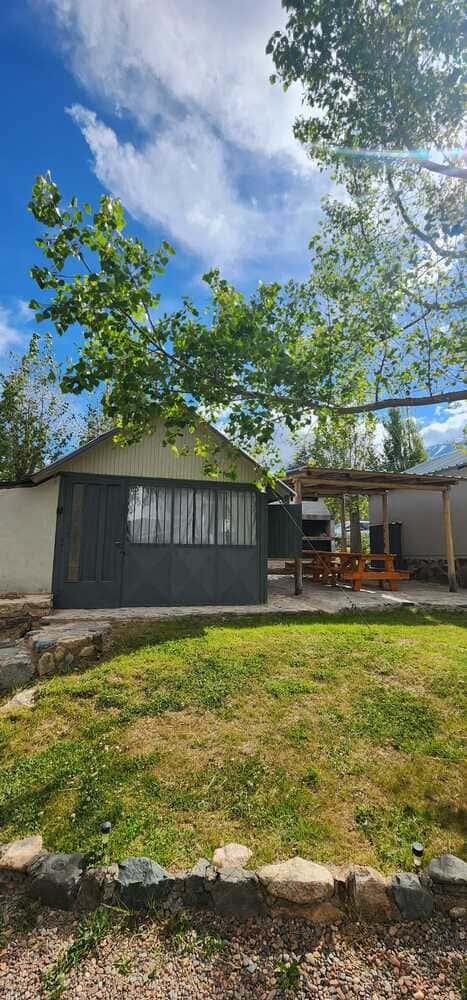 complejo de cabañas, vistas, montaña, turismo, inversión, rentable