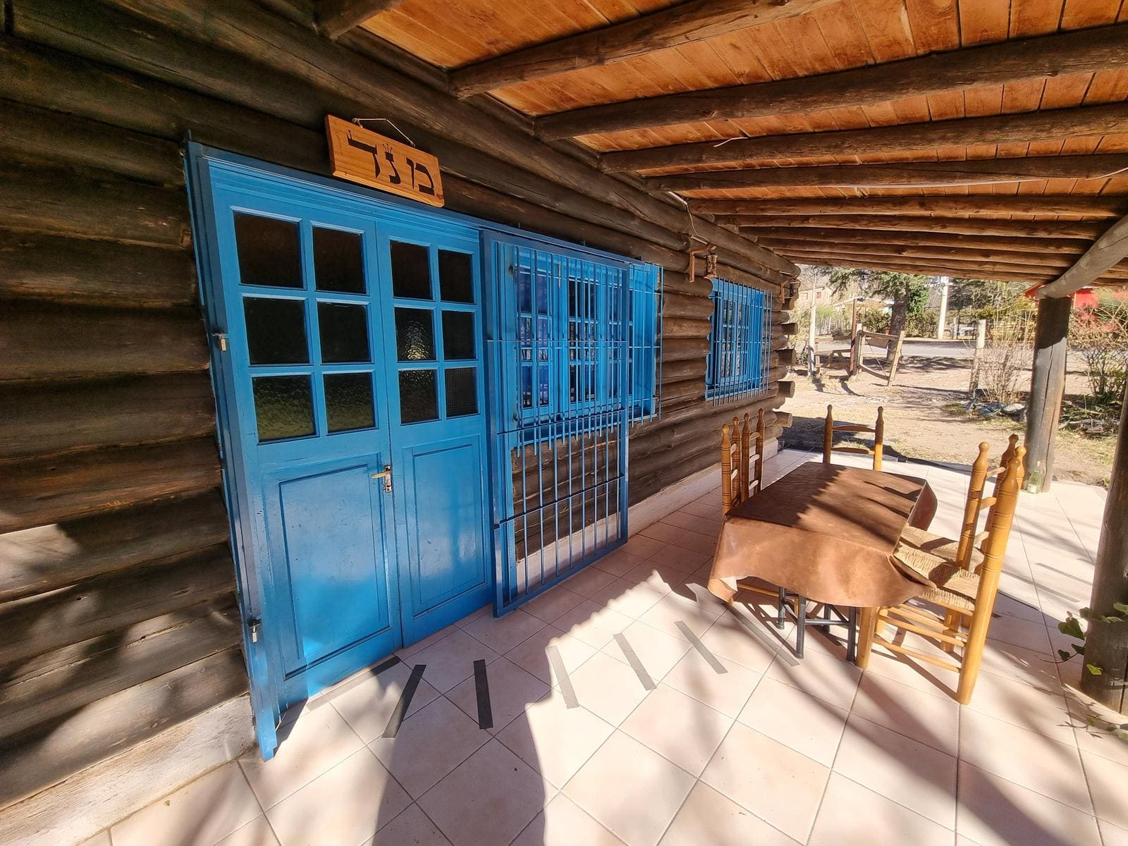 complejo de cabañas, inmobiliaria, propiedades, avenida principal, restaurantes, negocios, las vegas, venta