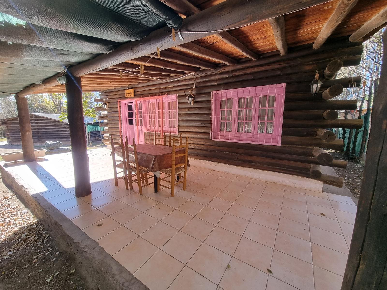complejo de cabañas, inmobiliaria, propiedades, avenida principal, restaurantes, negocios, las vegas, venta