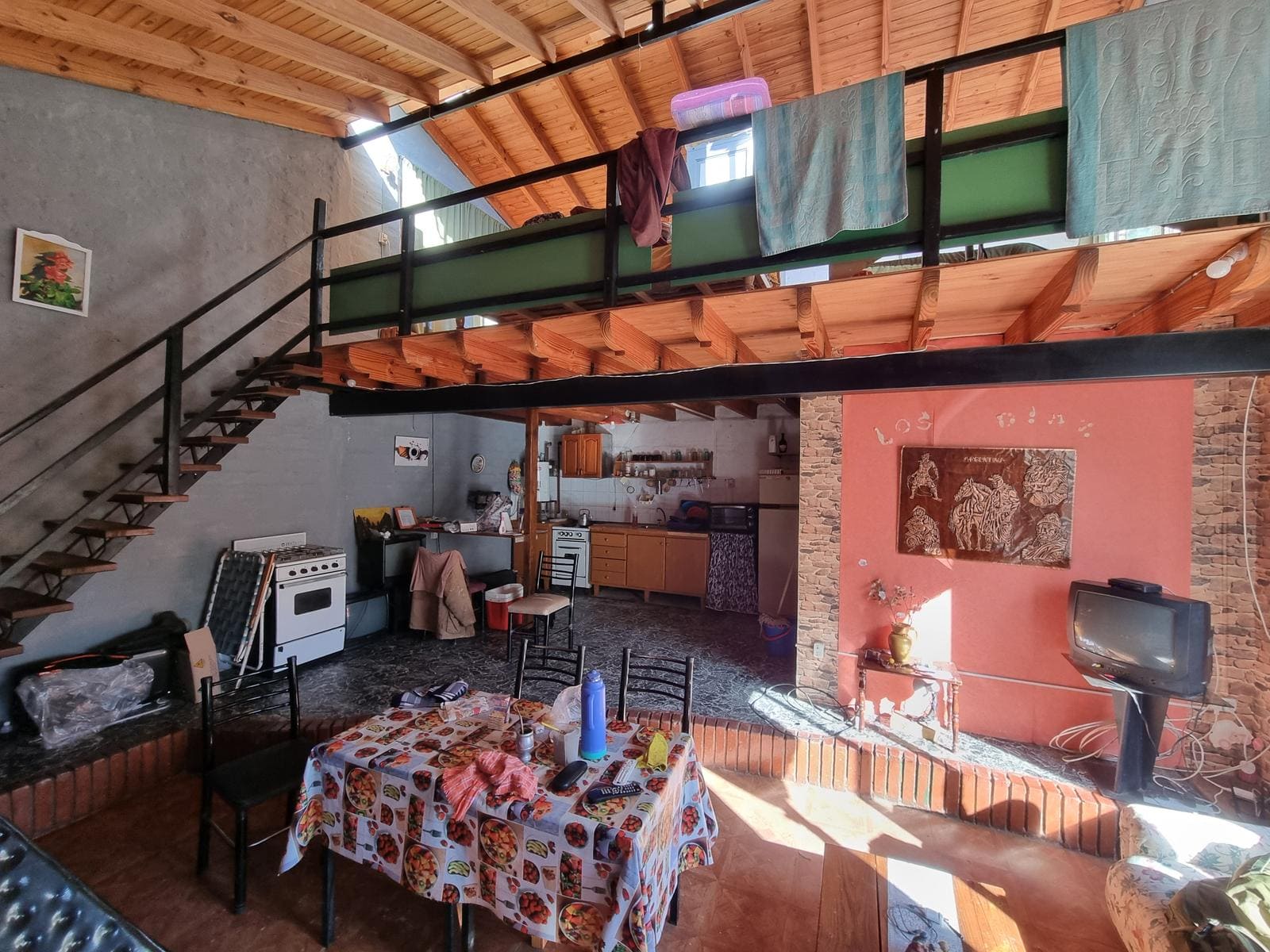 complejo de cabañas, inmobiliaria, propiedades, avenida principal, restaurantes, negocios, las vegas, venta