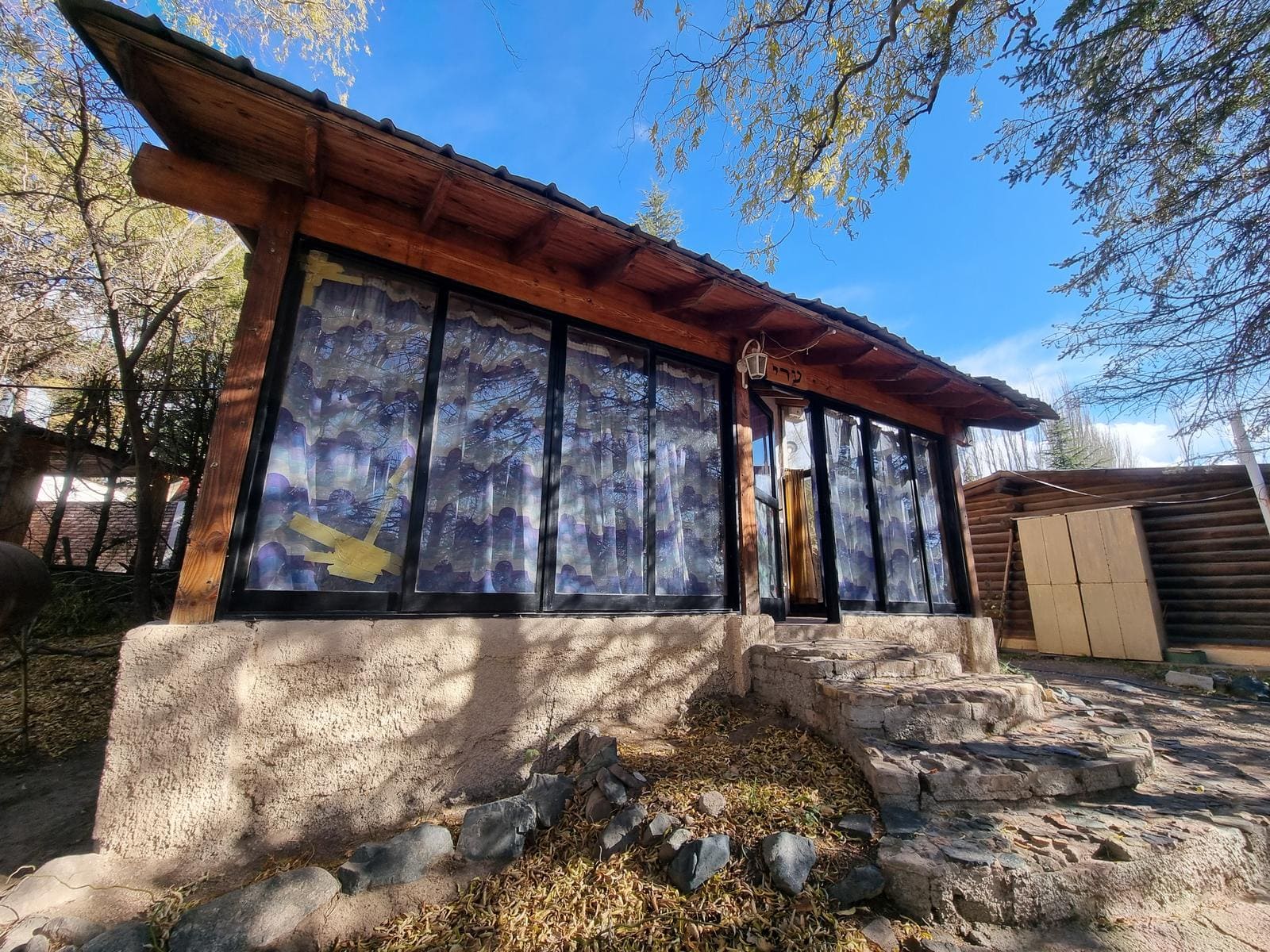 complejo de cabañas, inmobiliaria, propiedades, avenida principal, restaurantes, negocios, las vegas, venta